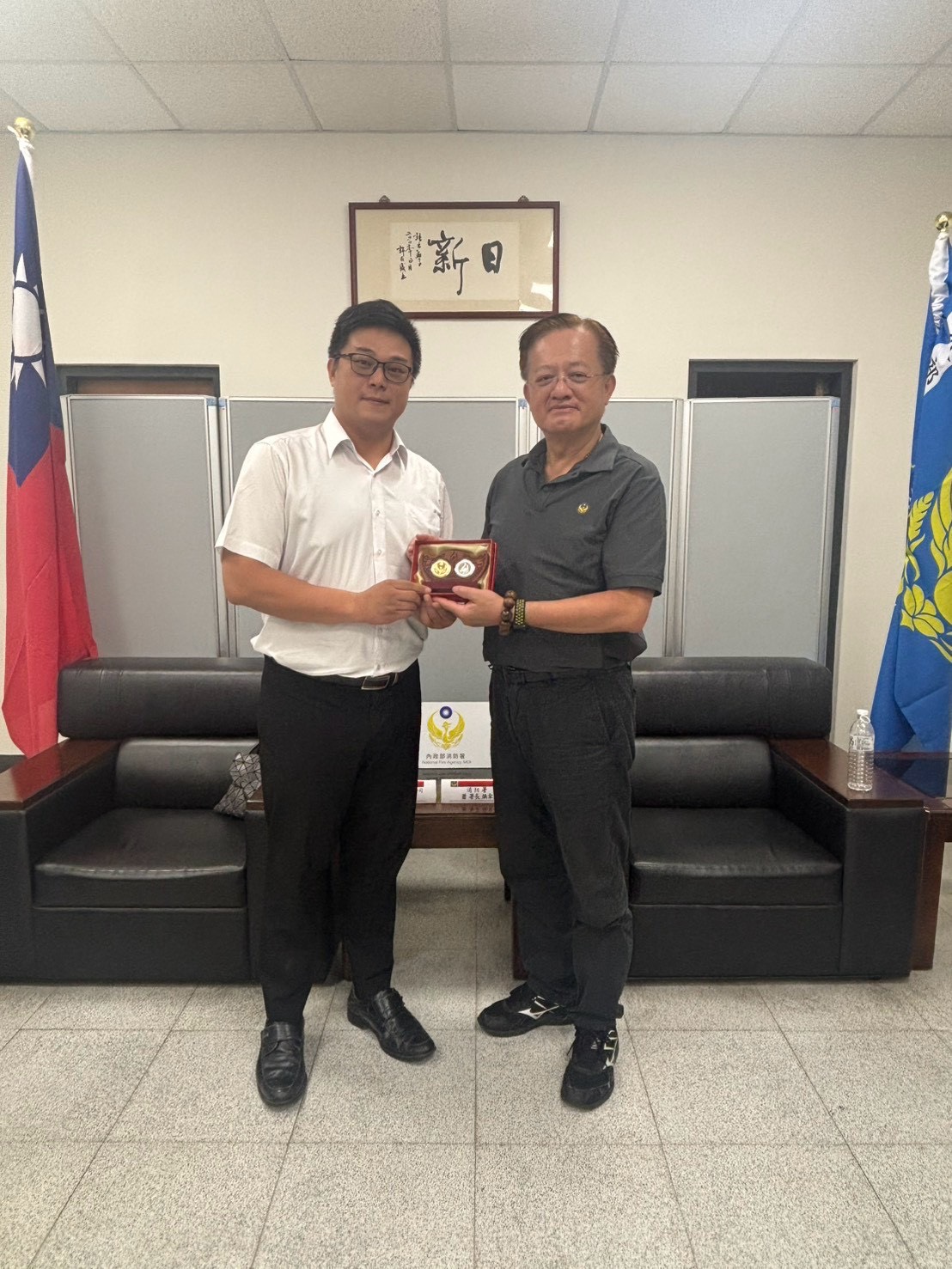 康立安智能醫療拜會內政部消防署